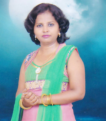 Buddhist Journalism Professional Bride