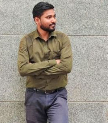 Buddhist Finance Professional Groom